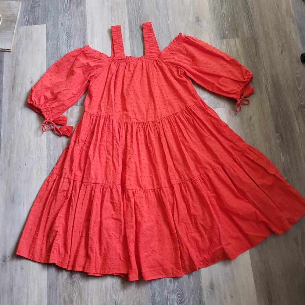 NWOT H&M OFF-THE-SHOULDER DRESS - Picture 4 of 11